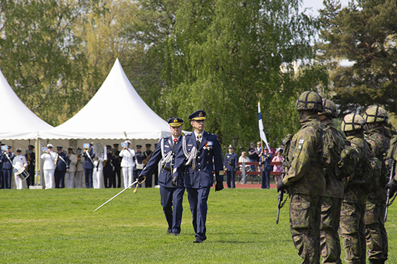 Tal av den som tog emot Försvarsmaktens fanfestparad den 4.6.2025