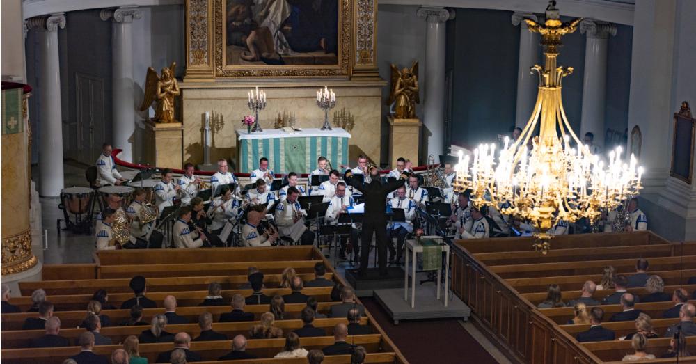 Puolustusvoimien kirkkokonsertti Hämeenlinnan kirkossa