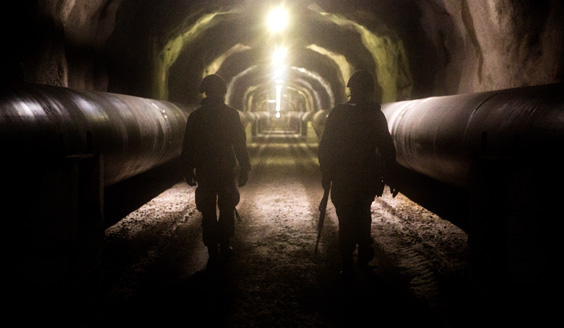 Two soldiers in the tunnel