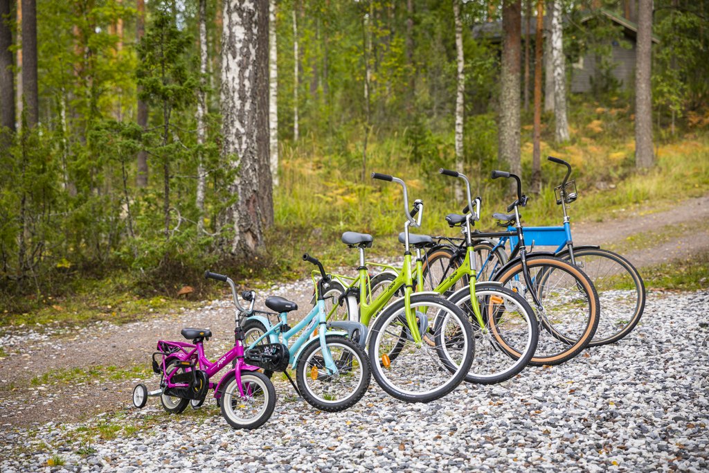 Palvelusuhdeasunnot ja vapaa-ajan virkistysalueet