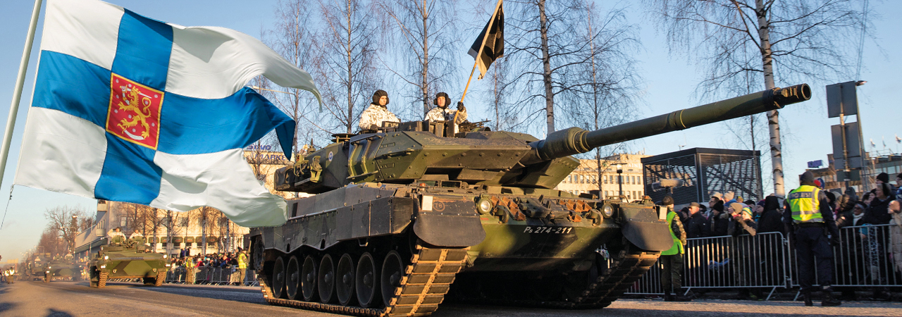 Självständighetsdagens riksparad i Tammerfors