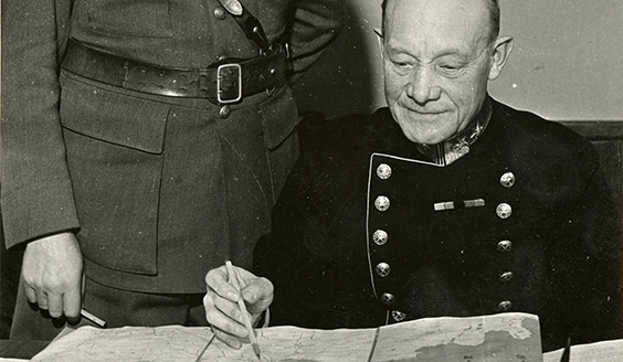 Ruotsin maavoimien komentaja, kenraaliluutnantti Per Sylvan ja esikuntapäällikkö,