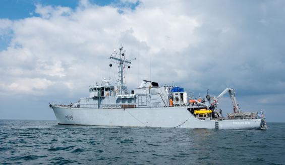 French mine hunter Croix Du Sud